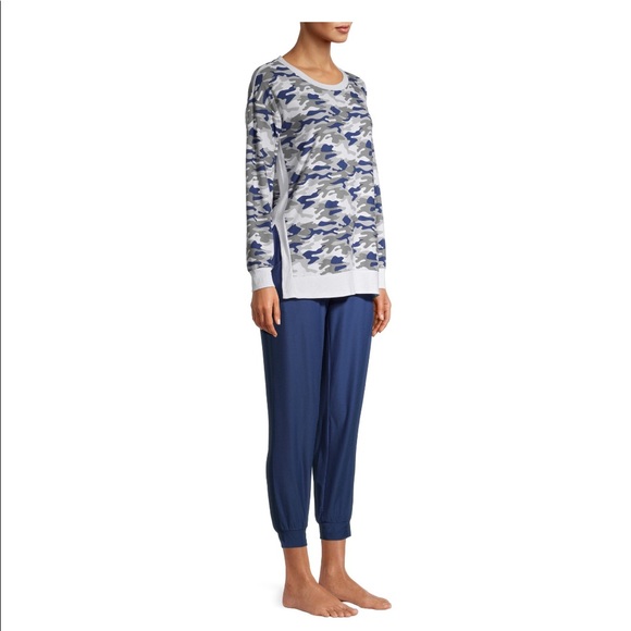 Muk Luks Other - Muk Luks 2 Piece Navy Camo Loungewear Set